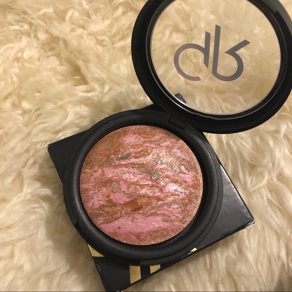 Golden rose blush